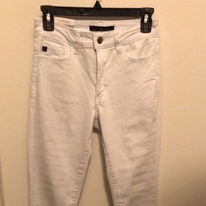 White, high rise skinny jeans
